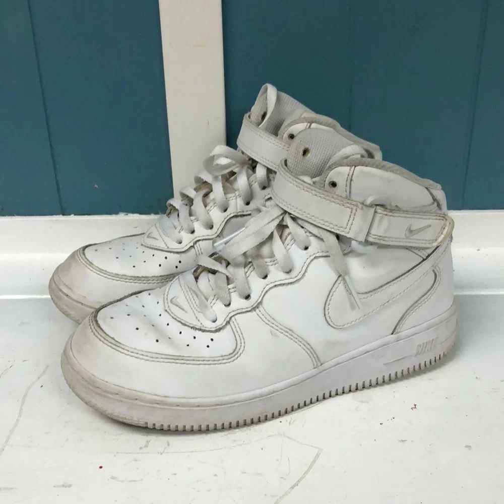 Nike Air Force 1 Mid Shoes Triple White 314195-113 Youth Size 2.5y Shoe Sneakers